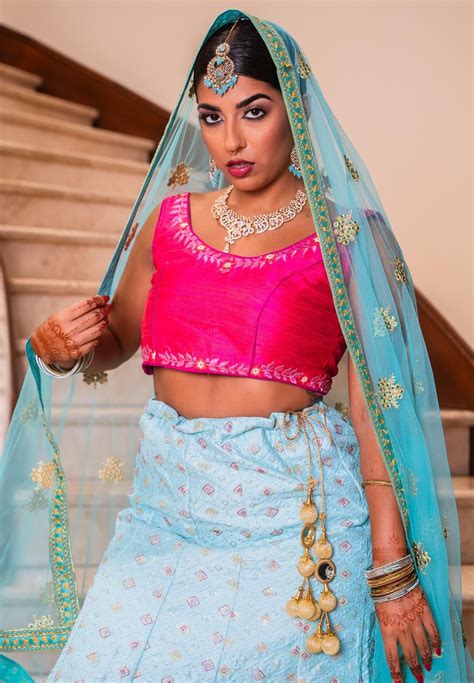 brazzers indian saree